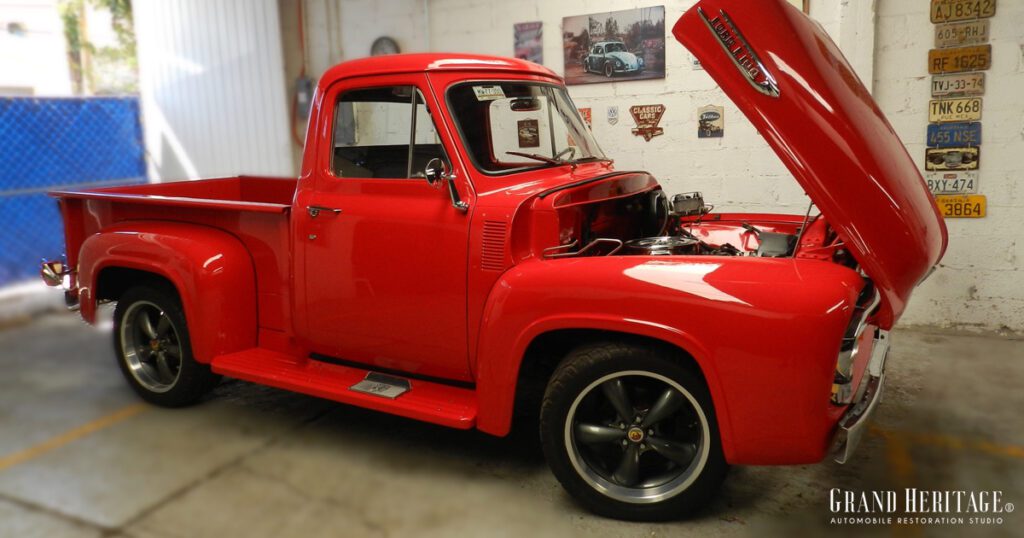 Ford F100 1955